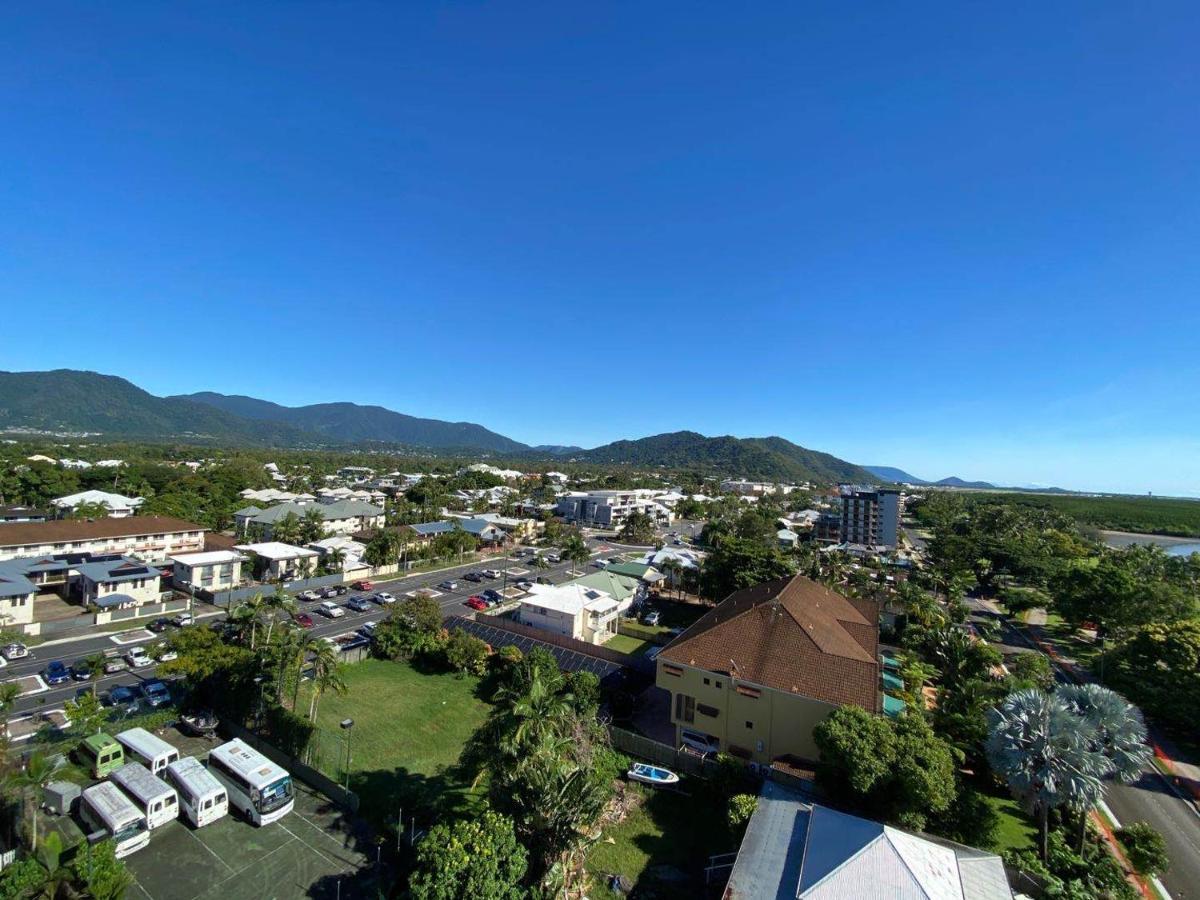 Acacia Court Hotel Cairns Exterior foto